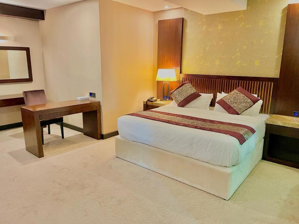 Royale Signature Hotel Alor Setar Exterior photo