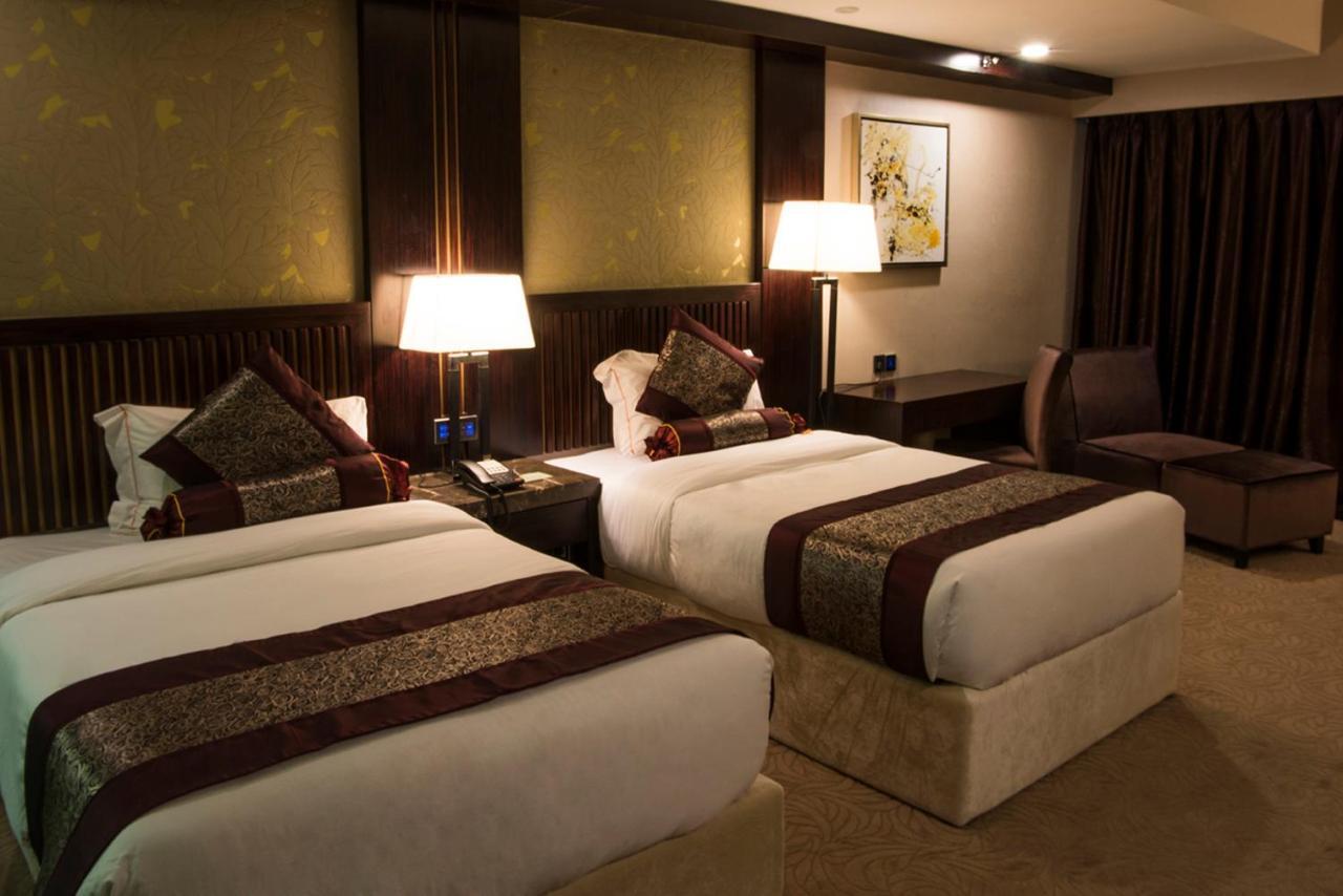 Royale Signature Hotel Alor Setar Room photo